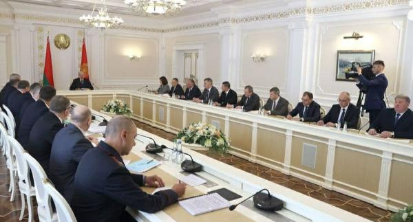 Виктор Каранкевич принял участие в совещании у Главы государства с руководством Совета Министров Виктор Каранкевич принял участие в совещании у Главы государства с руководством Совета Министров