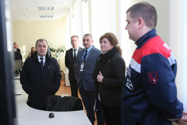 Заместитель Министра энергетики Ольга Прудникова посетила Кореличский район электрических сетей
