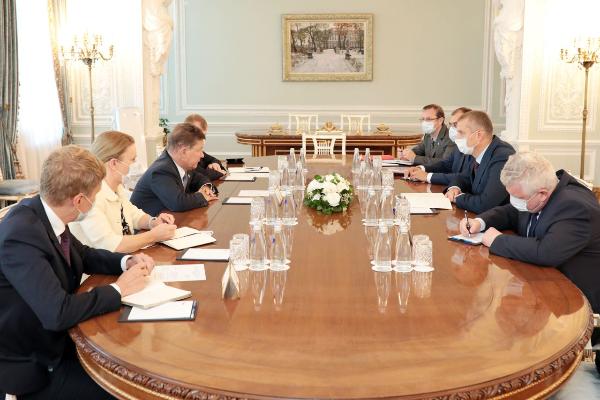 Рабочая встреча Виктора Каранкевича с Алексеем Миллером прошла в Санкт-Петербурге