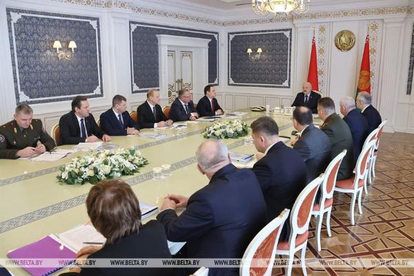 Виктор Каранкевич принял участие в совещании у Главы государства по вопросам строительства и эксплуатации БелАЭС